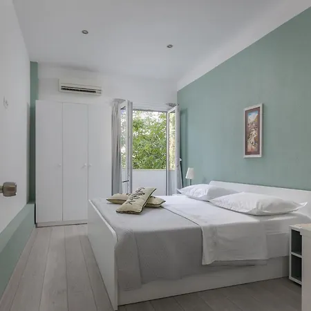 Dijana بودغورا