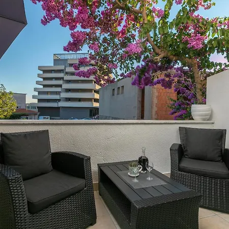 Dijana Apartment